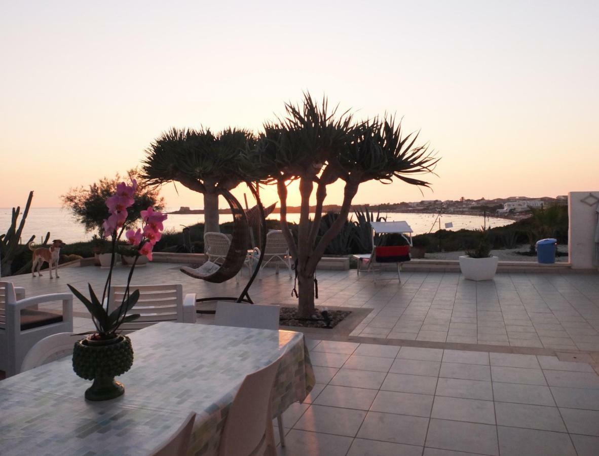 Апартаменти Puntabraccetto Sunset Санта-Кроче-Камерина Екстер'єр фото