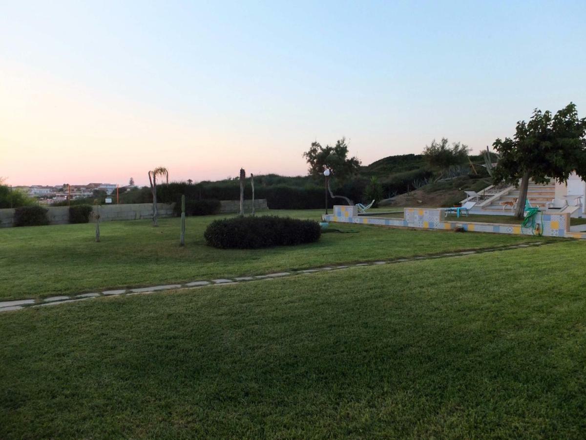 Апартаменти Puntabraccetto Sunset Санта-Кроче-Камерина Екстер'єр фото